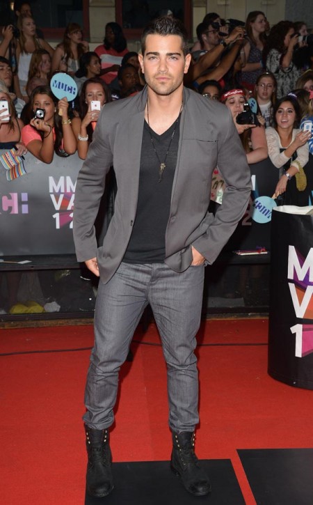 Jesse-Metcalfe-